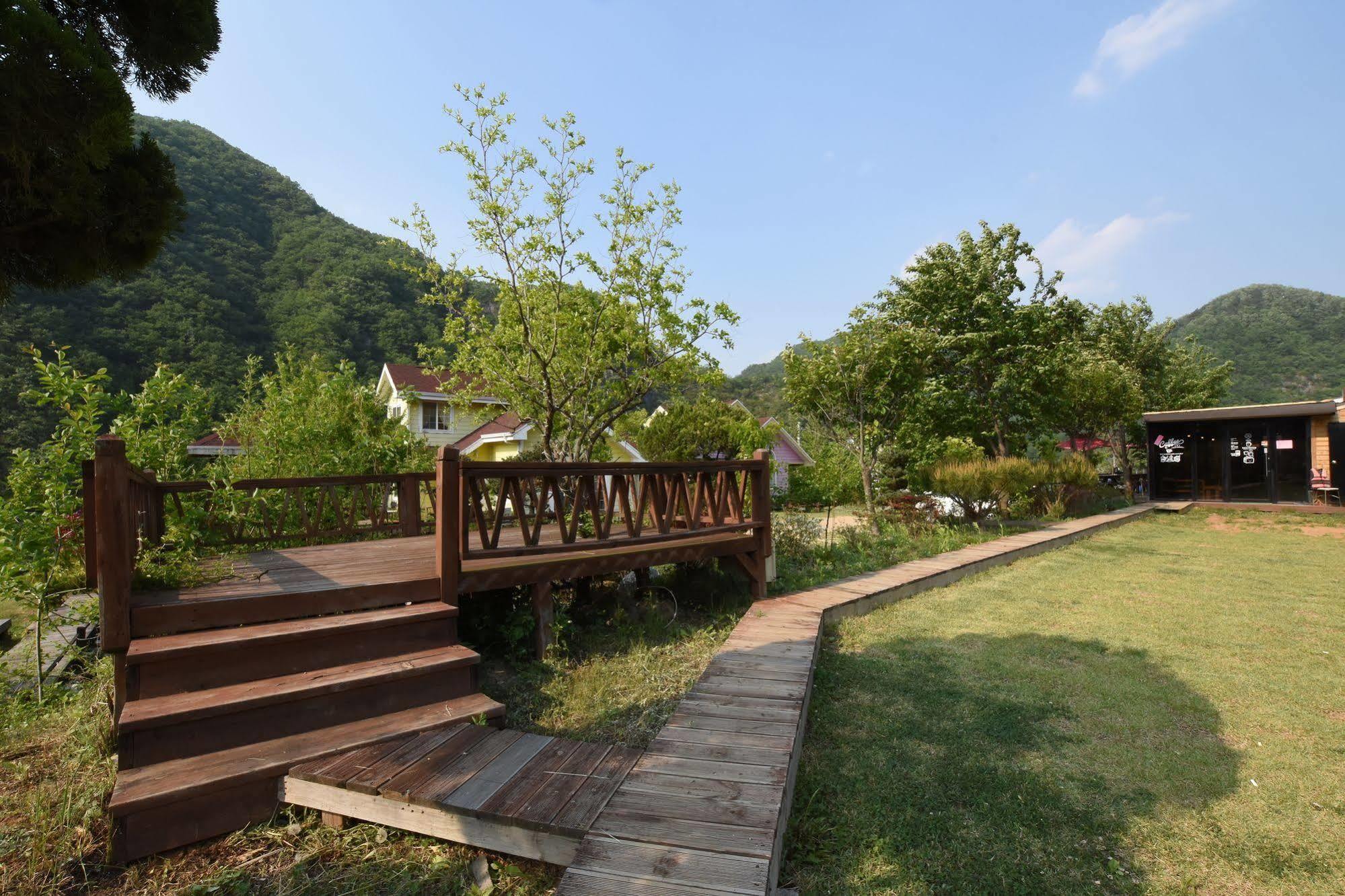 Ecopia Pension Phjongcshang Kültér fotó